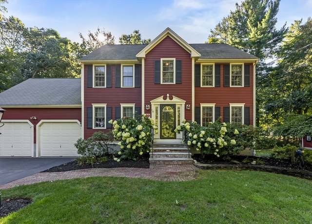 Property at 10 Duck Farm, Bridgewater, MA 02324, 3 beds, 2 baths