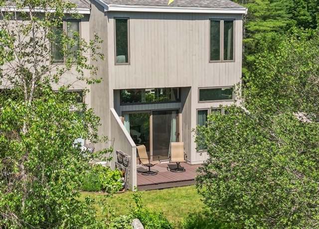 Property at 84 Mill Pond #84, North Andover, MA 01845, 3 beds, 2.5 baths
