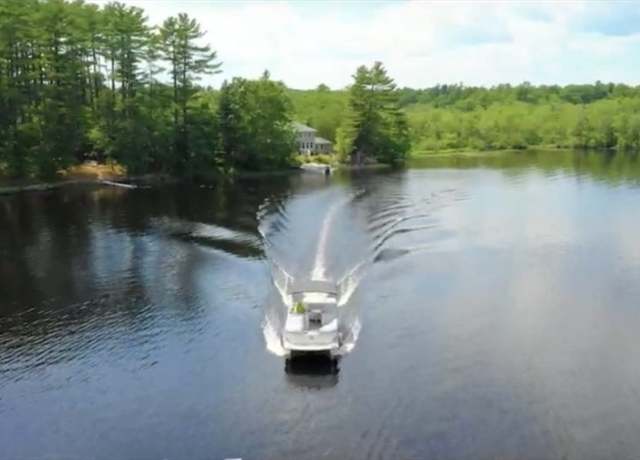 Property at 1 Summit Ave, Lakeville, MA 02347