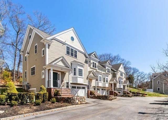 Property at 10 Murray Ave #16, Burlington, MA 01803, 3 beds, 3.5 baths