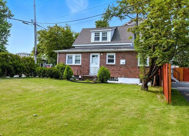 Property at 14 Palmer St, Quincy, MA 02169, 3 beds, 1.5 baths