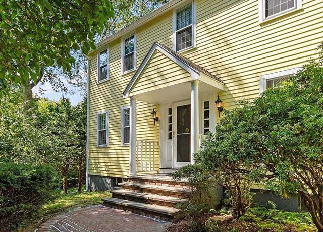 Property at 27 Lincoln Dr, Acton, MA 01720, 4 beds, 2.5 baths