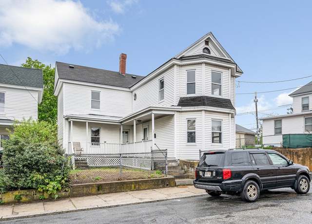 Property at 17 Morey St, Lowell, MA 01851, 4 beds, 1.5 baths
