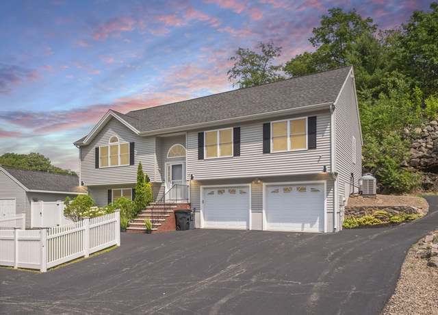 Property at 2 Gedney Dr, Peabody, MA 01960, 4 beds, 3 baths