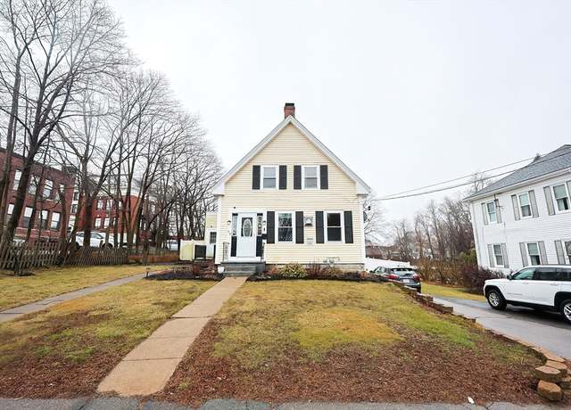 Property at 34 North Ave, Rockland, MA 02370, 3 beds, 1 bath