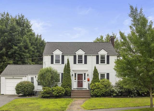 Property at 15 Oakmont Rd, Newton, MA 02459, 3 beds, 1.5 baths