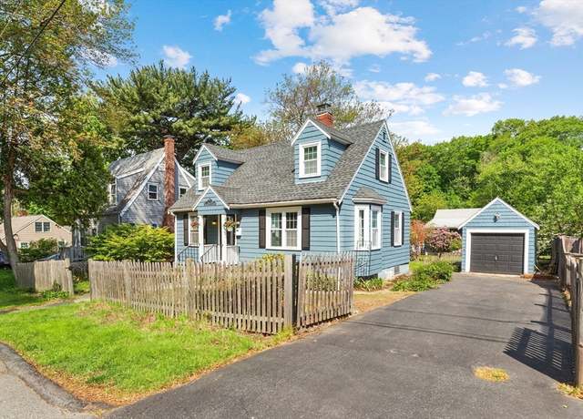 Property at 86 Menlo, Lynn, MA 01905, 3 beds, 1 bath