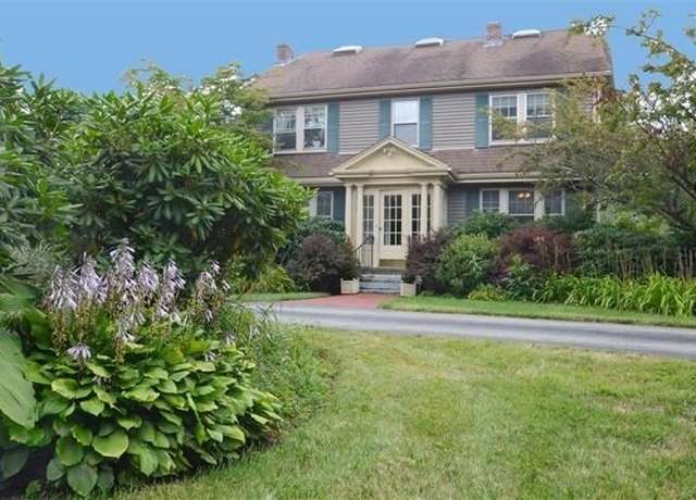Property at 288 Glen Rd, Weston, MA 02493, 5 beds, 3.5 baths