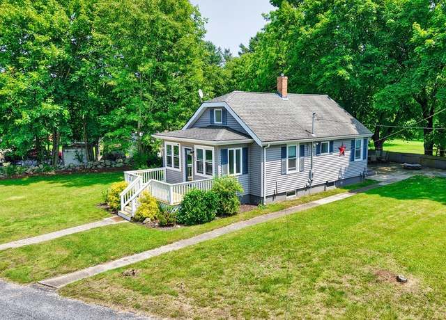 Property at 92 Union Ave, Westport, MA 02790, 2 beds, 1 bath