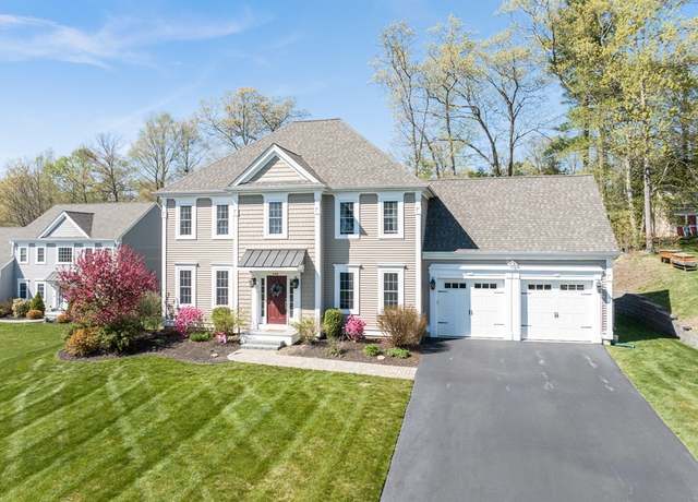 Property at 644 Shining Rock Dr, Northbridge, MA 01534, 4 beds, 2.5 baths