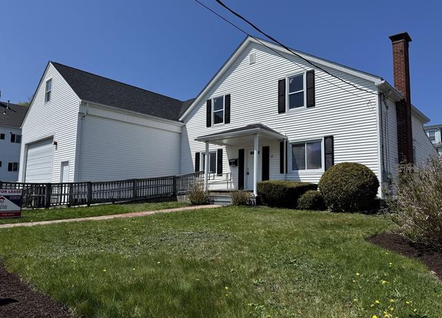 Property at 61 Belleville Rd, New Bedford, MA 02745, 4 beds, 2 baths