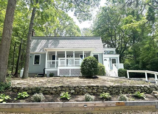 Property at 9 Colt Ln, Plymouth, MA 02360, 4 beds, 2.5 baths