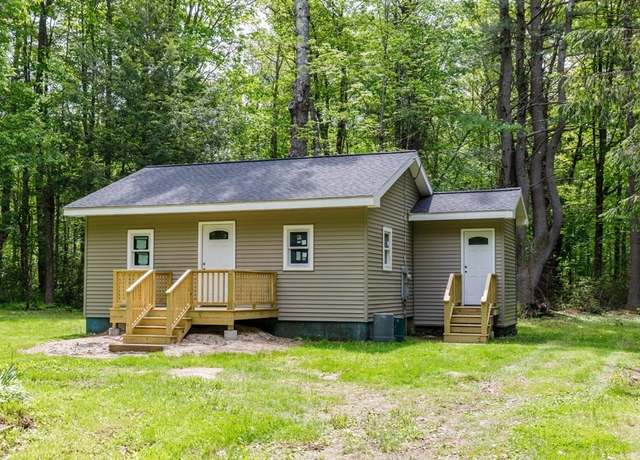 Property at 225 Queen Lake Rd, Phillipston, MA 01331, 1 bed, 1 bath