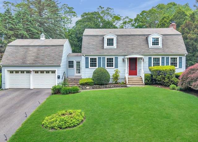 Property at 35 Circle Rd, Lexington, MA 02420, 4 beds, 3 baths