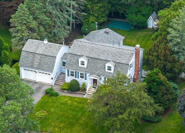 Property at 35 Circle Rd, Lexington, MA 02420, 4 beds, 3 baths