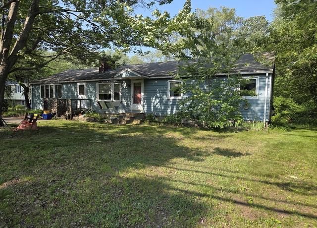 Property at 417 Bigelow St, Marlborough, MA 01752, 3 beds, 1 bath