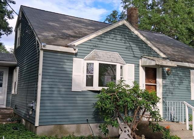 Property at 14 Doris Dr, Abington, MA 02351, 3 beds, 1.5 baths