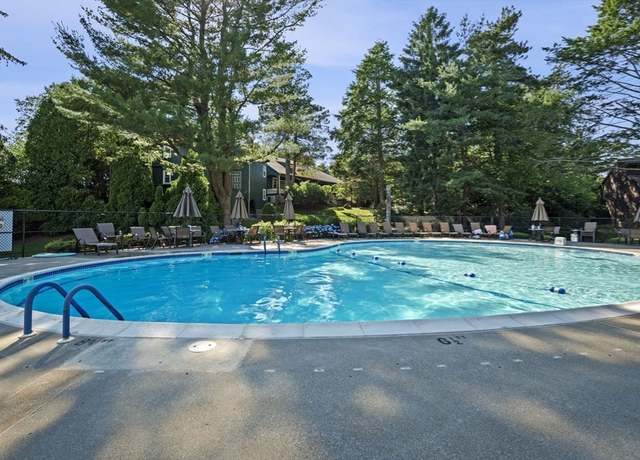 Property at 51 Tamarack Ln #51, Peabody, MA 01960, 2 beds, 1.5 baths