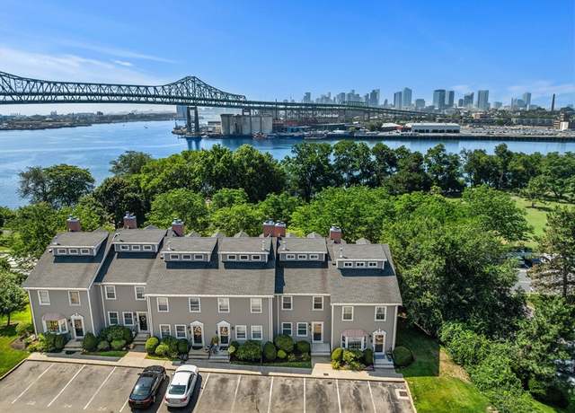 Property at 30 Breakwater Cv #30, Chelsea, MA 02150, 3 beds, 2.5 baths