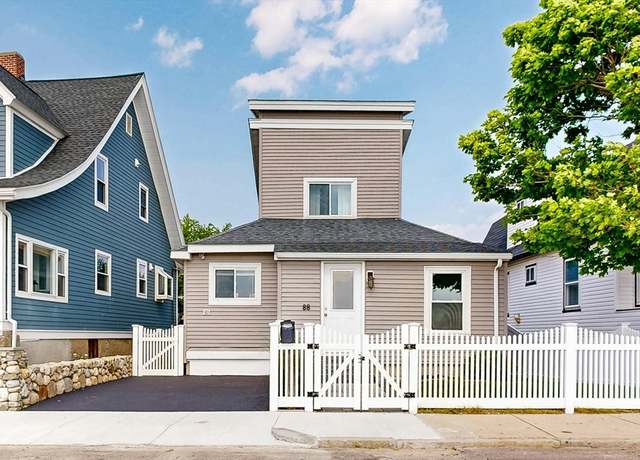 Property at 88 Grand View Ave, Winthrop, MA 02152, 2 beds, 1 bath