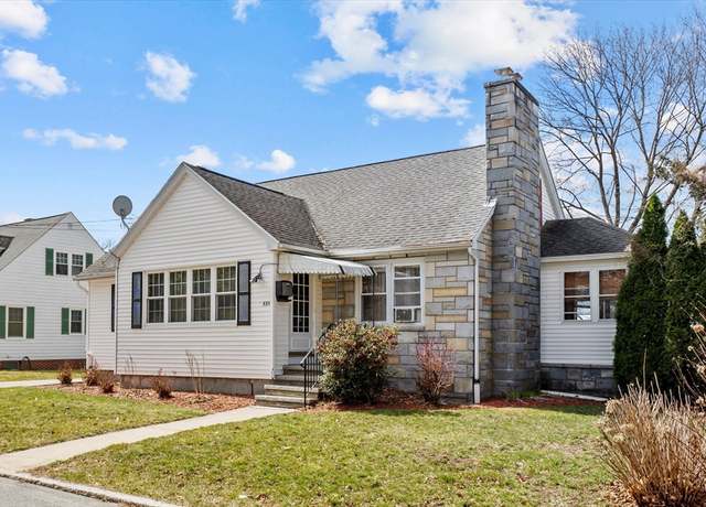 Property at 535 High St, Lowell, MA 01852, 2 beds, 1 bath