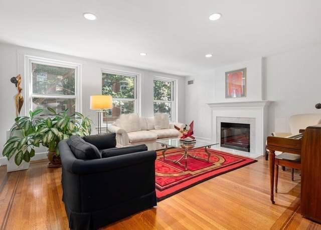 Property at 16 Warwick Rd #2, Brookline, MA 02445, 3 beds, 2 baths