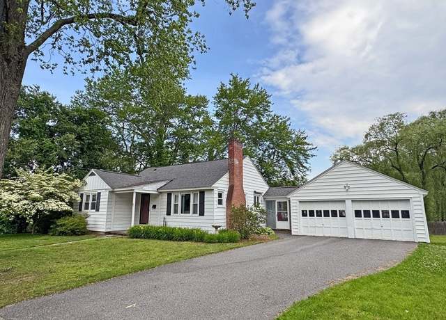 Property at 83 Smith St, Greenfield, MA 01301, 2 beds, 1 bath