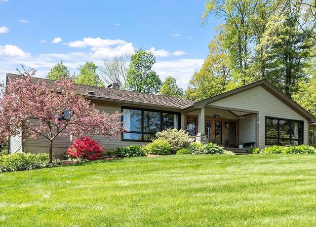 Property at 112 Lisa Ln, North Andover, MA 01845, 3 beds, 3 baths