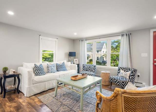 Property at 22 Janet St, Plymouth, MA 02360, 2 beds, 1 bath