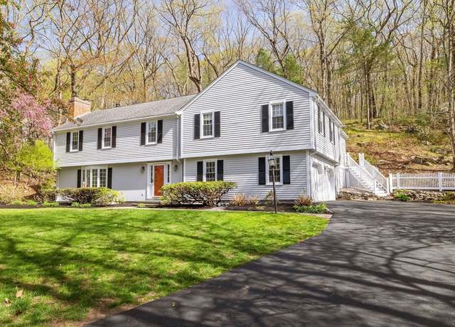 Property at 14 Pond St, Dover, MA 02030, 4 beds, 3 baths