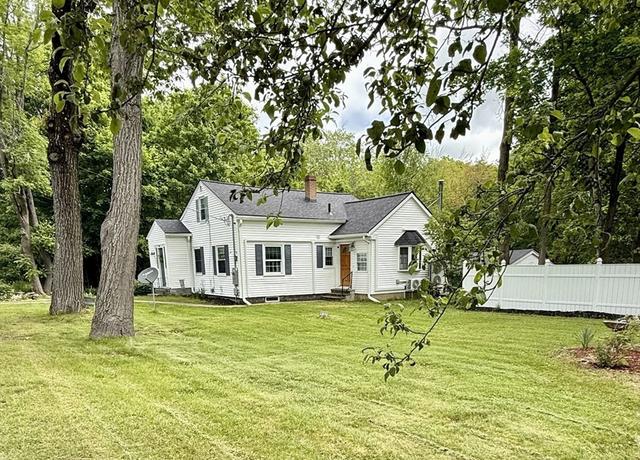 Property at 169 Green St, Gardner, MA 01440, 3 beds, 1 bath