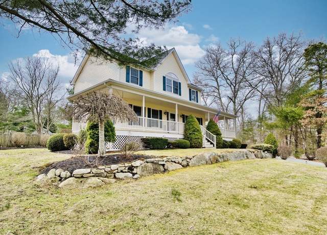Property at 3 Eliza Ln, Dartmouth, MA 02747, 3 beds, 2.5 baths