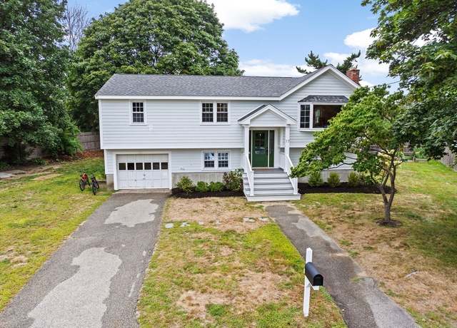 Property at 17 Murphys Ln, Scituate, MA 02066, 3 beds, 2 baths