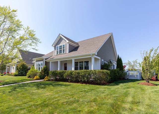 Property at 6 Sawgrass Ln, Plymouth, MA 02360, 3 beds, 3 baths