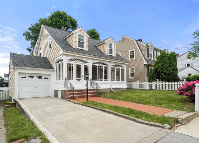Property at 19 Banks St, Winthrop, MA 02152, 3 beds, 1 bath