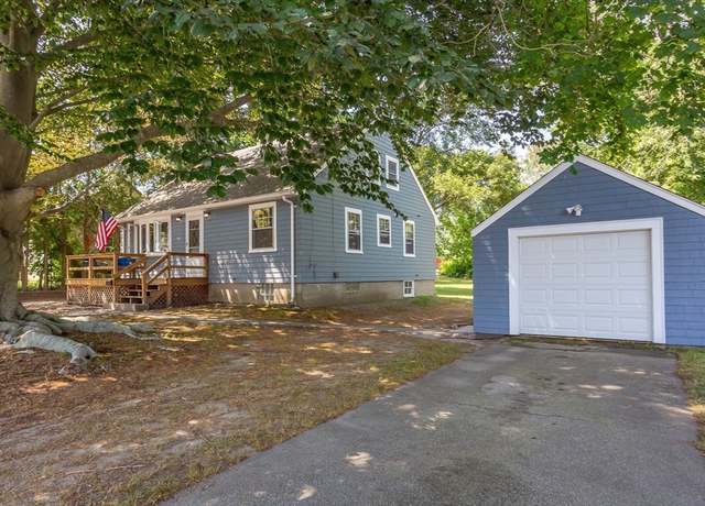 Property at 156 4th St, Somerset, MA 02726, 4 beds, 1 bath