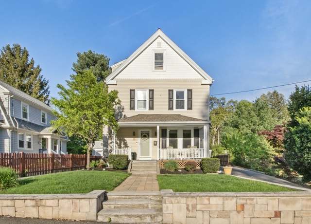 Property at 45 Moulton St, Newton, MA 02462, 4 beds, 3.5 baths