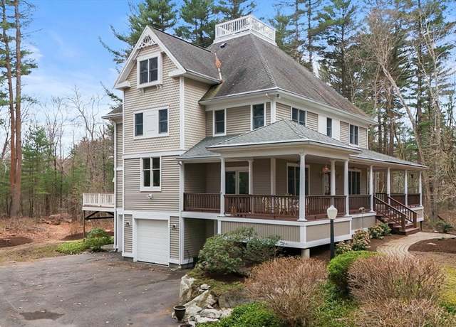 Property at 39 Riverside Ter, Easton, MA 02356, 4 beds, 3.5 baths
