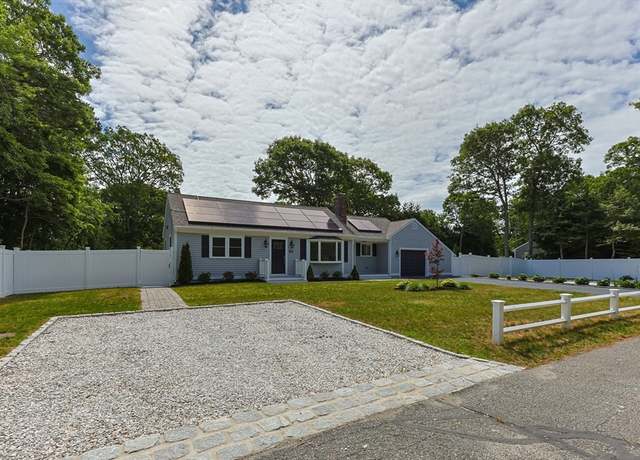 Property at 28 Vandermint Ln, Barnstable, MA 02601, 2 beds, 2 baths