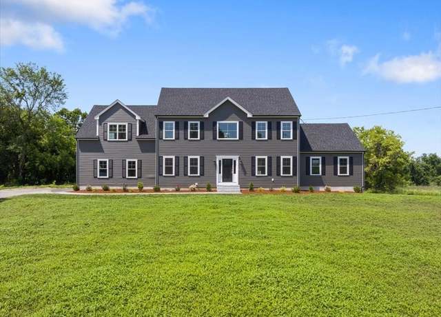 Property at 93 East St, Upton, MA 01568, 4 beds, 2.5 baths