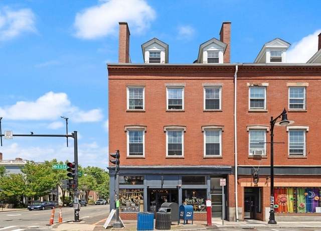 Property at 304 Essex St #1, Salem, MA 01970, 2 beds, 2 baths