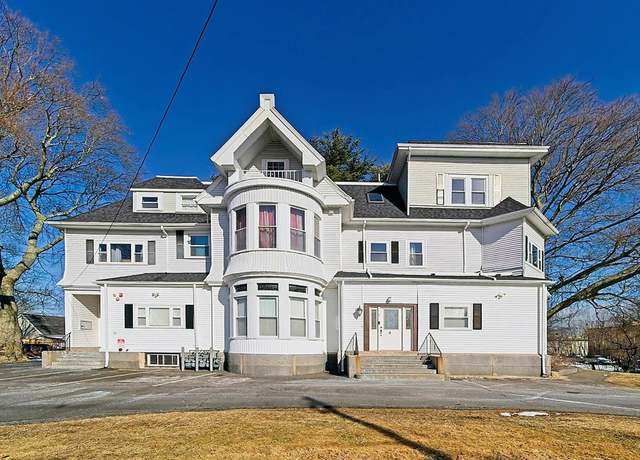 Property at 81 Summer St #5, Stoughton, MA 02072, 3 beds, 2 baths
