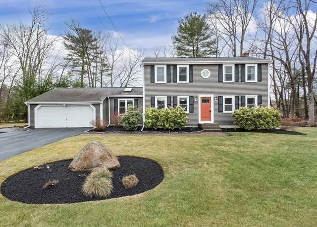 Property at 426 Coronation Dr, Franklin, MA 02038, 3 beds, 2.5 baths