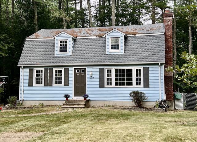 Property at 18 Bridal Path Ln, Townsend, MA 01474, 4 beds, 2 baths