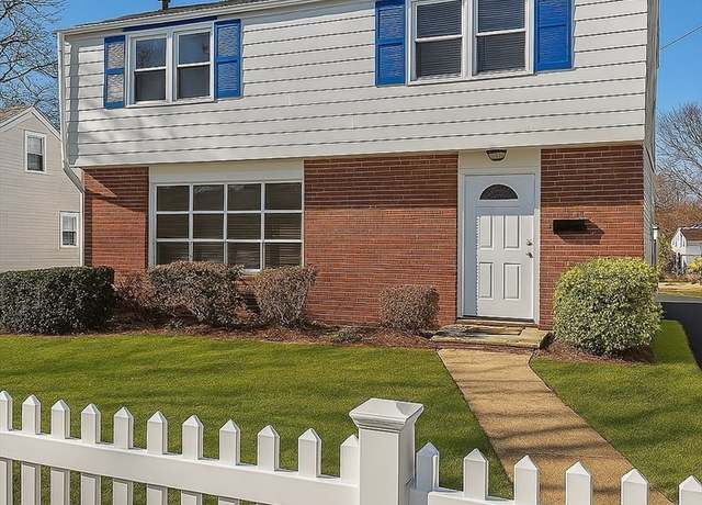 Property at 89 Clare Ave, Boston, MA 02136, 4 beds, 1.5 baths