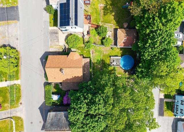Property at 112 Lawrence St, Fitchburg, MA 01420, 4 beds, 1.5 baths