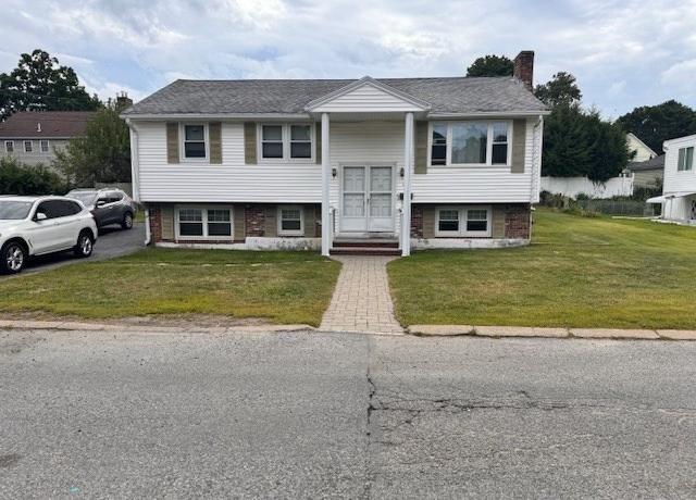 Property at 139 Westmoor Rd, Boston, MA 02132, 6 beds, 2 baths