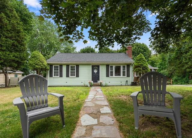 Property at 17 Center Hill Rd, Kingston, MA 02364, 2 beds, 1 bath