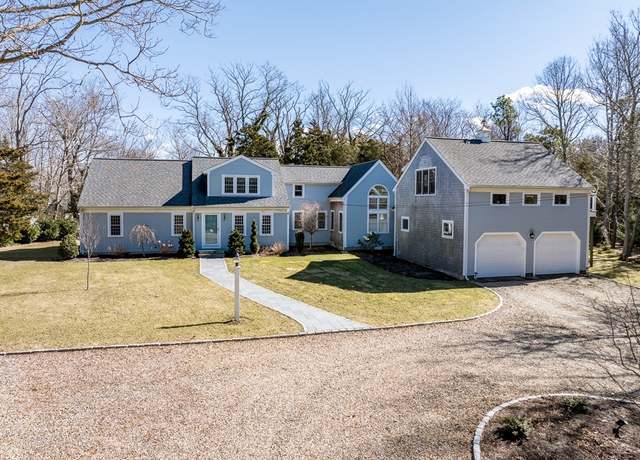 Property at 163 Whig St, Dennis, MA 02638, 4 beds, 4.5 baths
