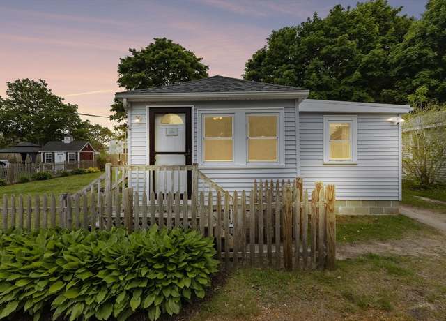 Property at 34 13th St, Wareham, MA 02532, 3 beds, 2 baths
